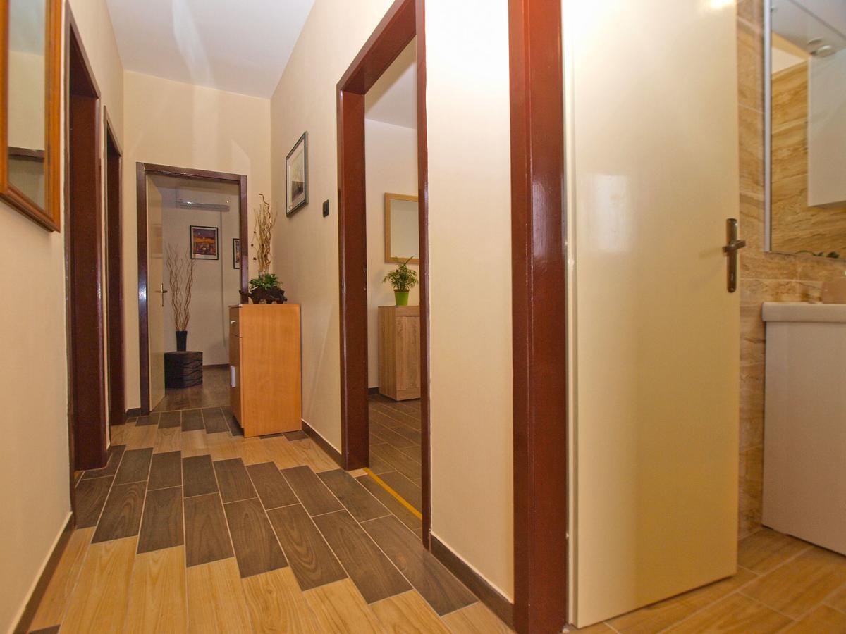Apartment Luciano 1540 Pula Luaran gambar