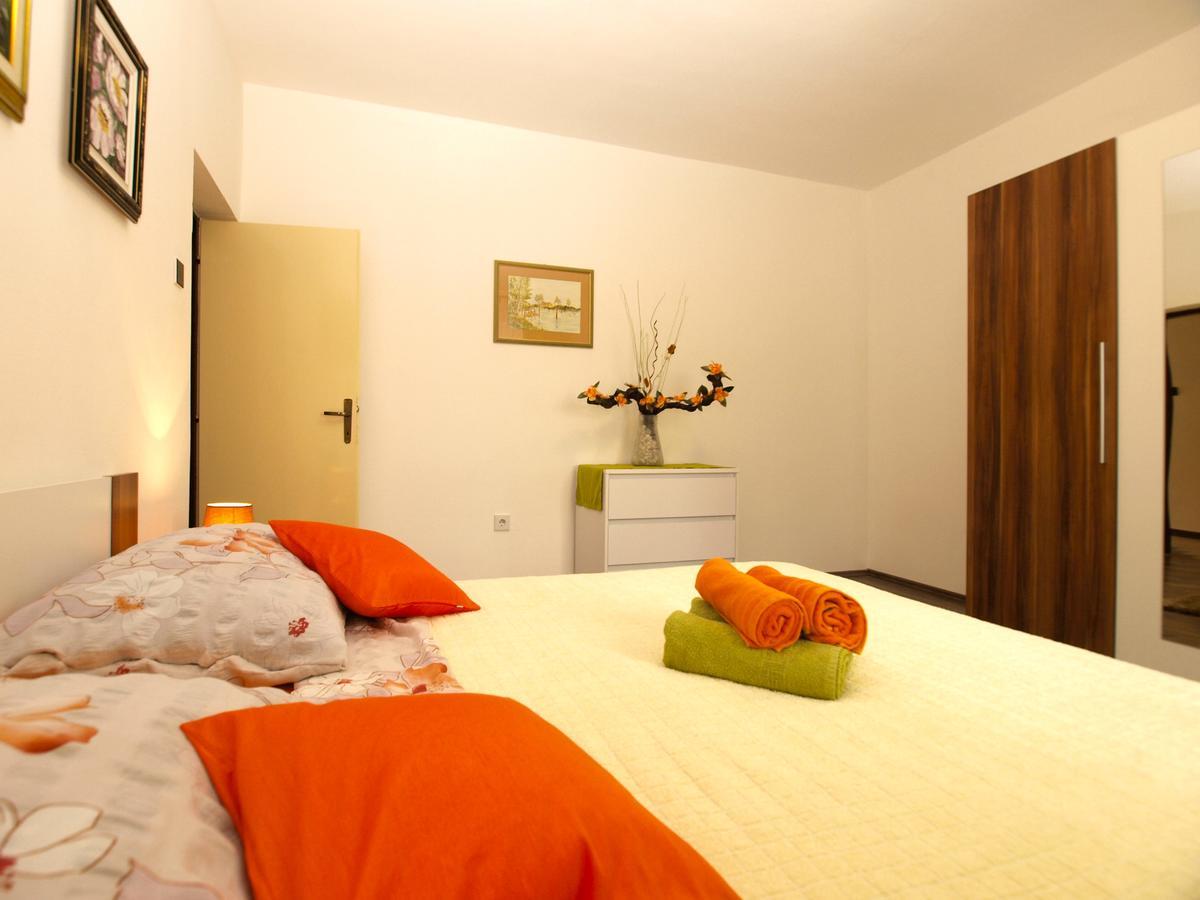 Apartment Luciano 1540 Pula Luaran gambar