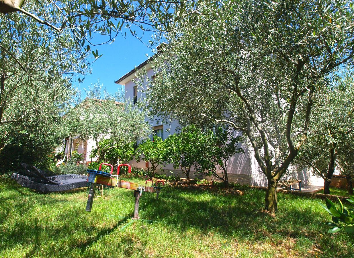 Apartment Luciano 1540 Pula Luaran gambar